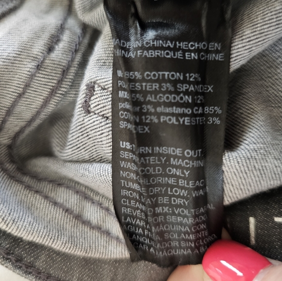 White House Black Market Classic Gray Women's Jeans Soft And Stretchy Size 2 - Picture 6 of 6